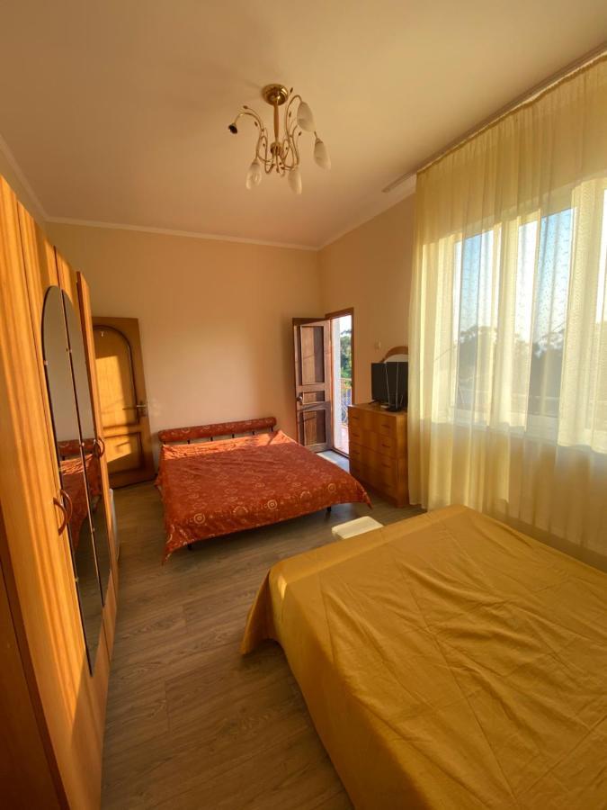 Босфор Gagry Exterior photo